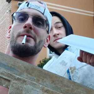 Bei Cheffe vorm Haus.