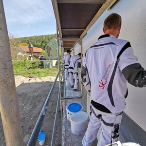 Fassade verputzen mit conni 2mm