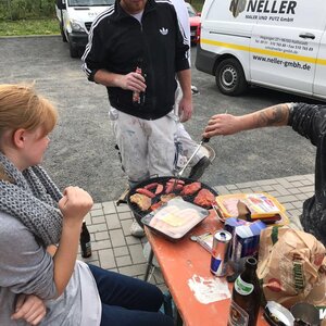 Grillen Freitag Nachmittag in Firma
