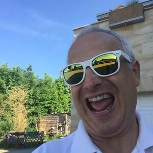 Mediteranes Feeling mit Knauf Sandstein-Desinplatten