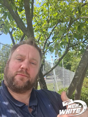 Auch kleine Bäume können buddys sein