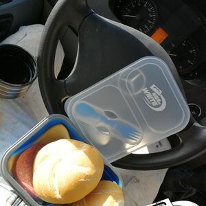 Pause im warmen Auto :)